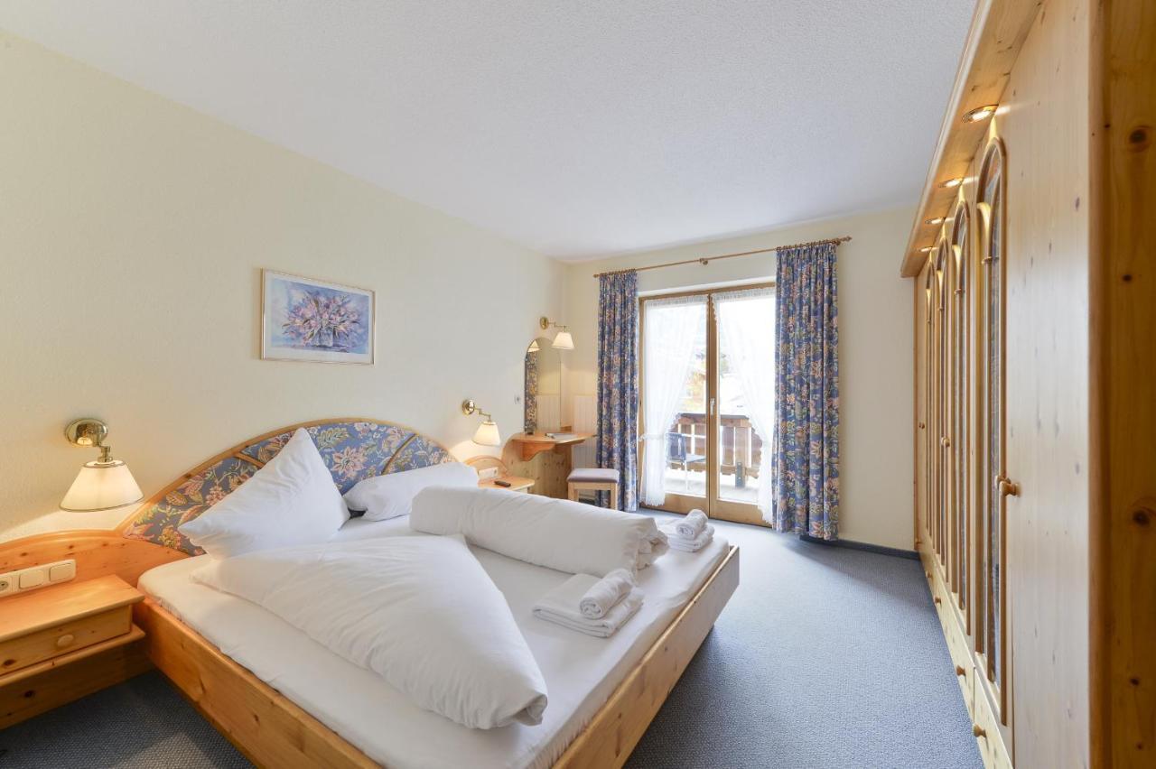 Haus Wallis Hotel Lech am Arlberg Camera foto
