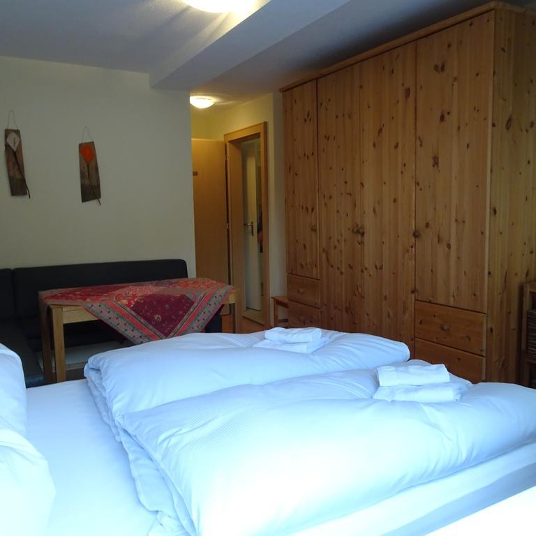 Haus Wallis Hotel Lech am Arlberg Camera foto
