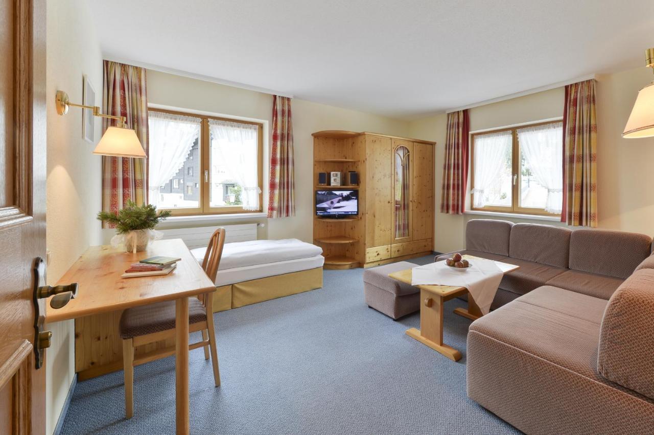 Haus Wallis Hotel Lech am Arlberg Camera foto