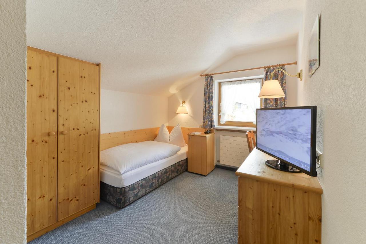 Haus Wallis Hotel Lech am Arlberg Camera foto